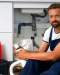 is-plumbing-good-career-uk.webp
